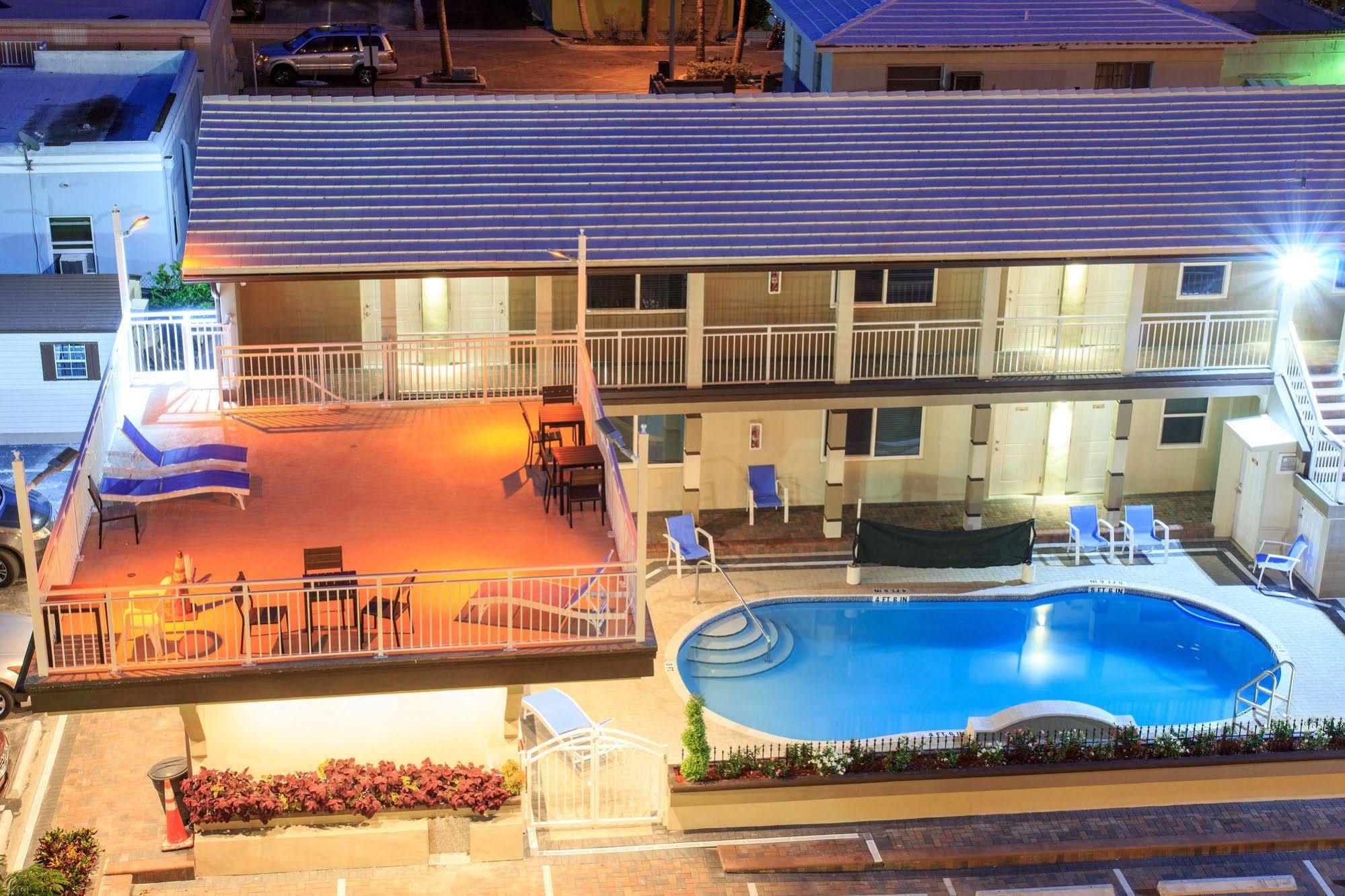 Caribbean Resort Suites Hollywood Exteriér fotografie