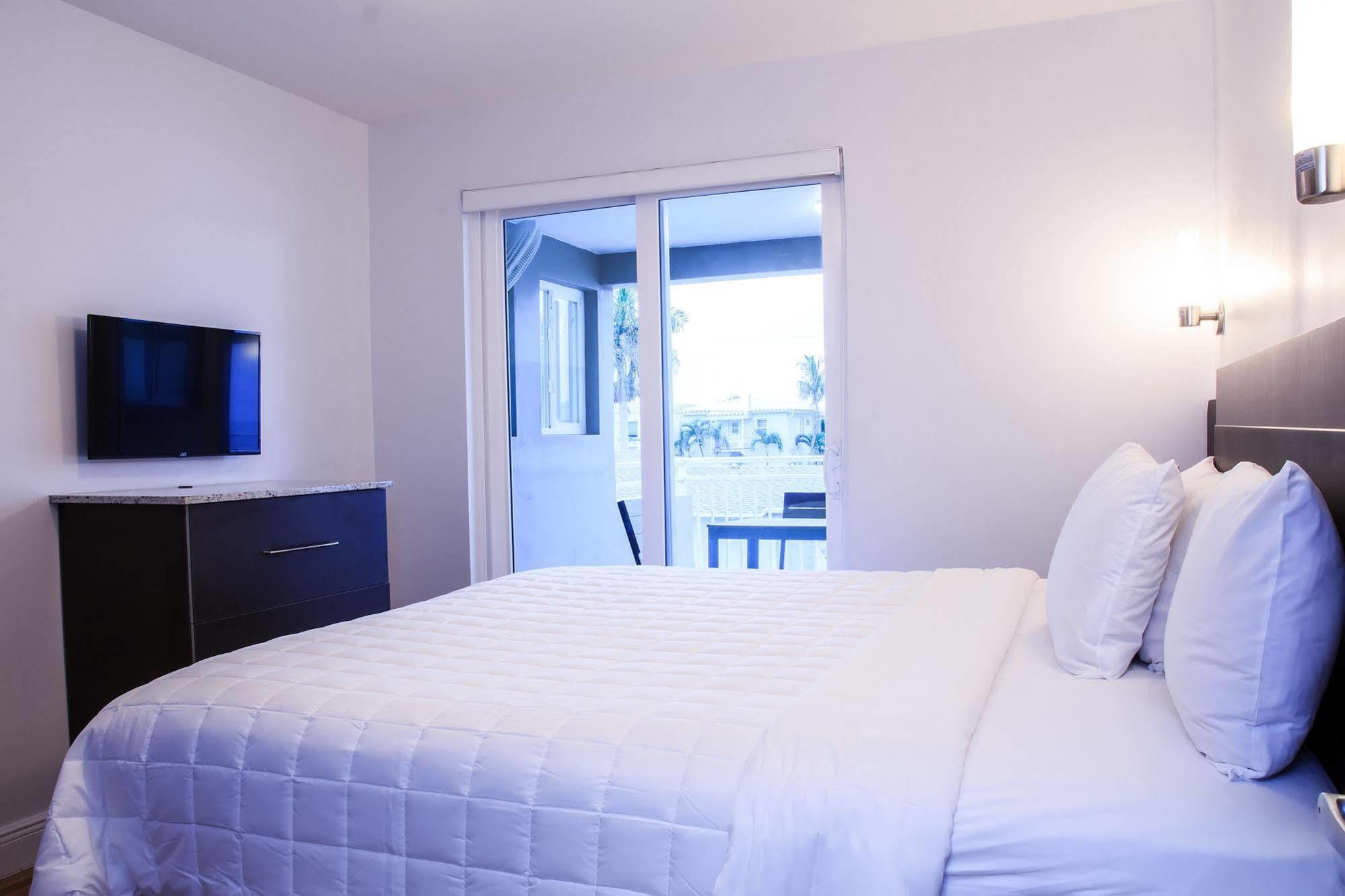 Caribbean Resort Suites Hollywood Exteriér fotografie